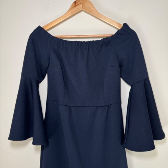 Trina Turk Dress Women's Size 2 Navy Blue Off Shoulder Bell Sleeve Preppy - Picture 2 of 9